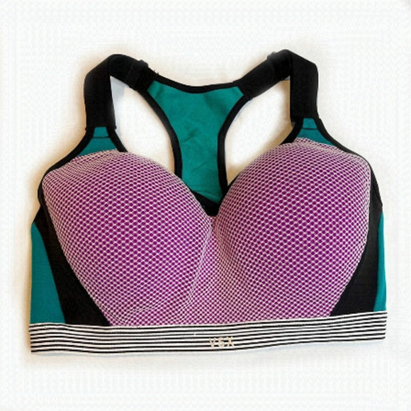 Vsx Sports Bra 💚🌻 - Picture 1 of 7